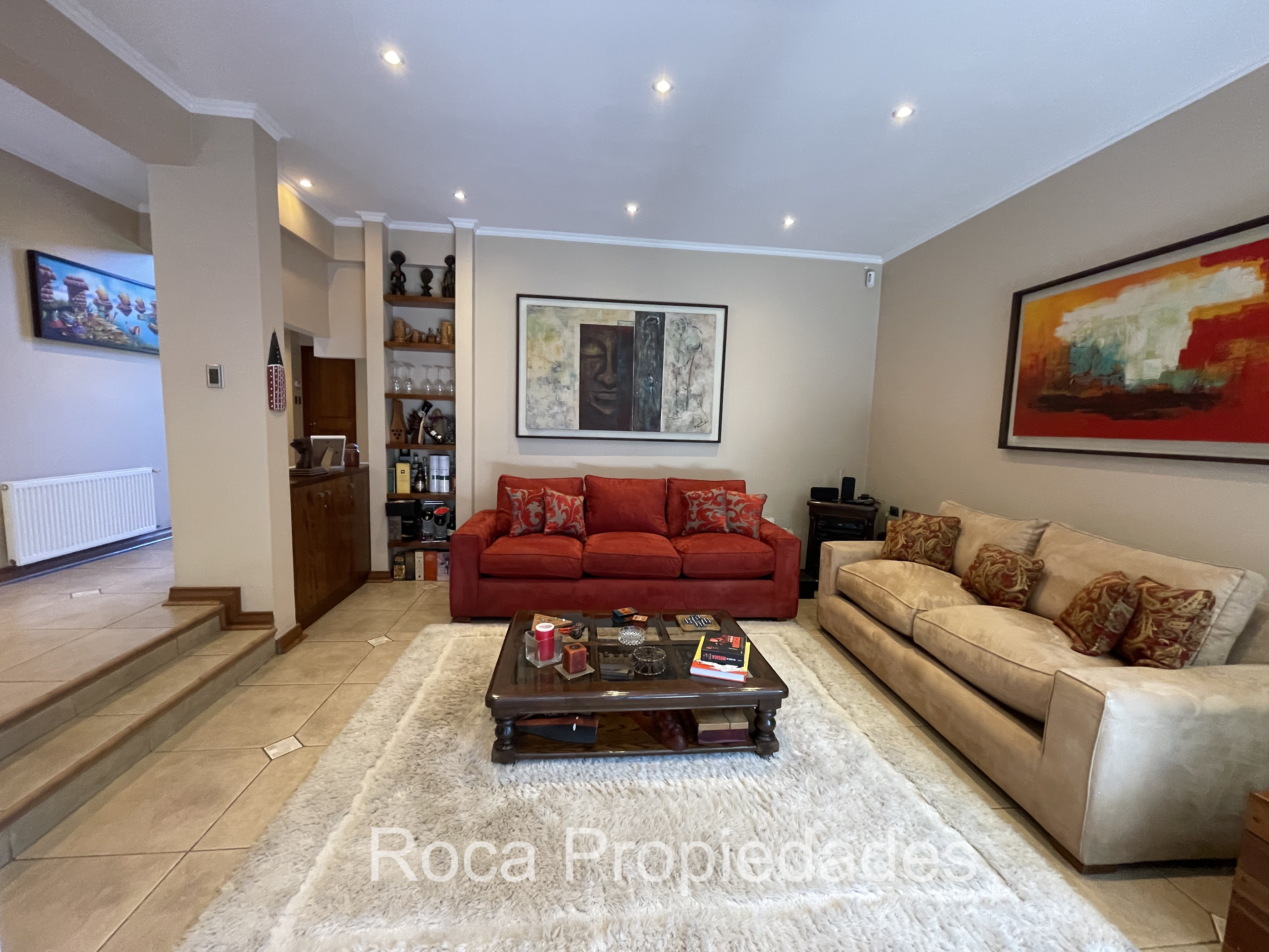 Elegancia, Calidad, Seguridad, Bella Casa En Condominio! - foto 4